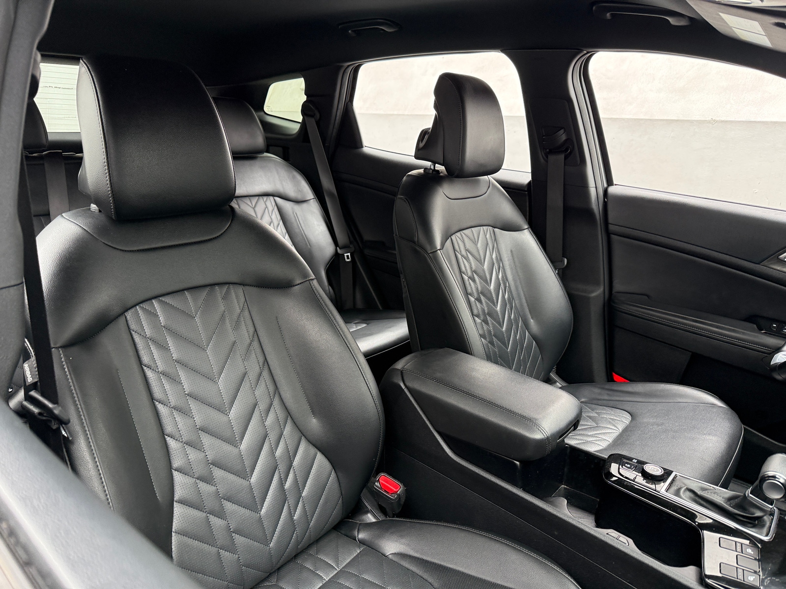 Thumbnail: 2023 Kia Sportage - 2