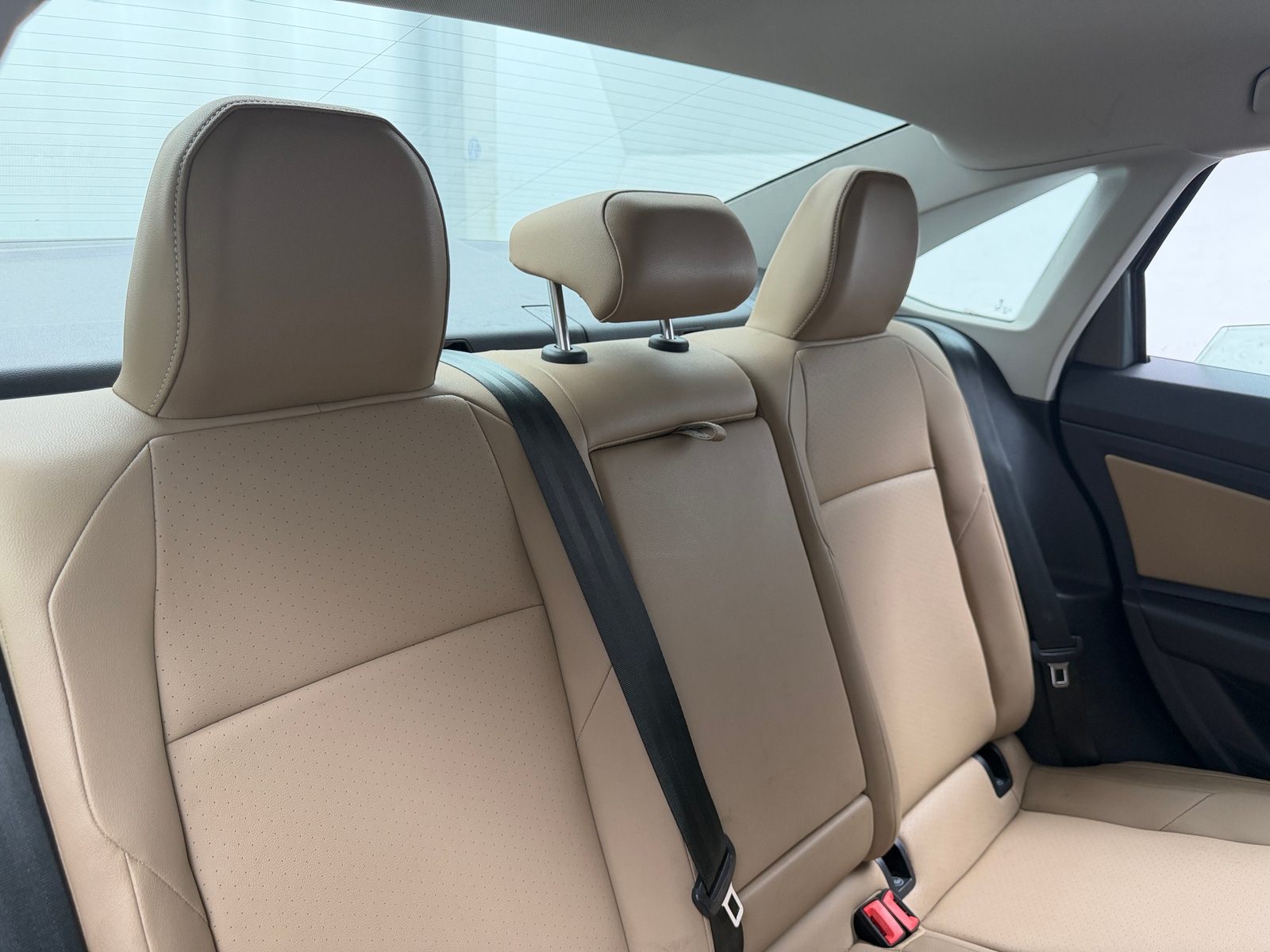 Thumbnail: 2019 Volkswagen Jetta - 5