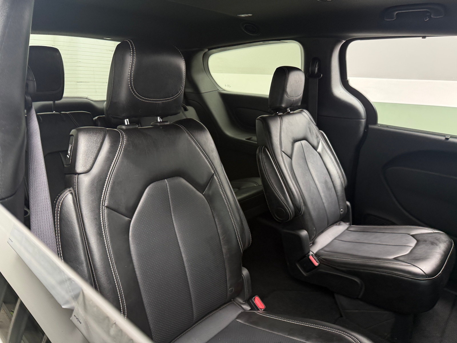 Thumbnail: 2025 Chrysler Pacifica - 5
