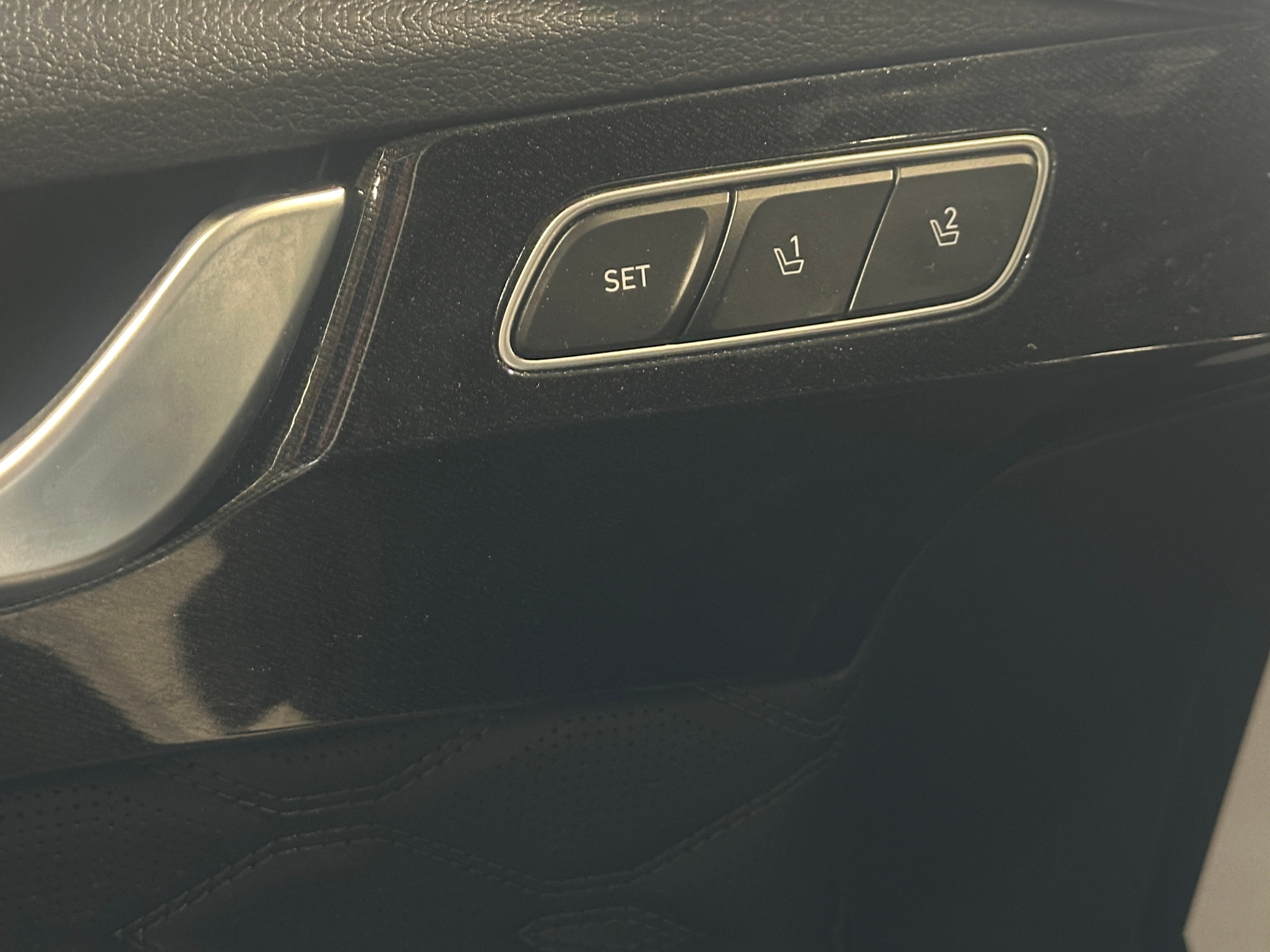 2020 Hyundai Palisade Limited - Photo 15