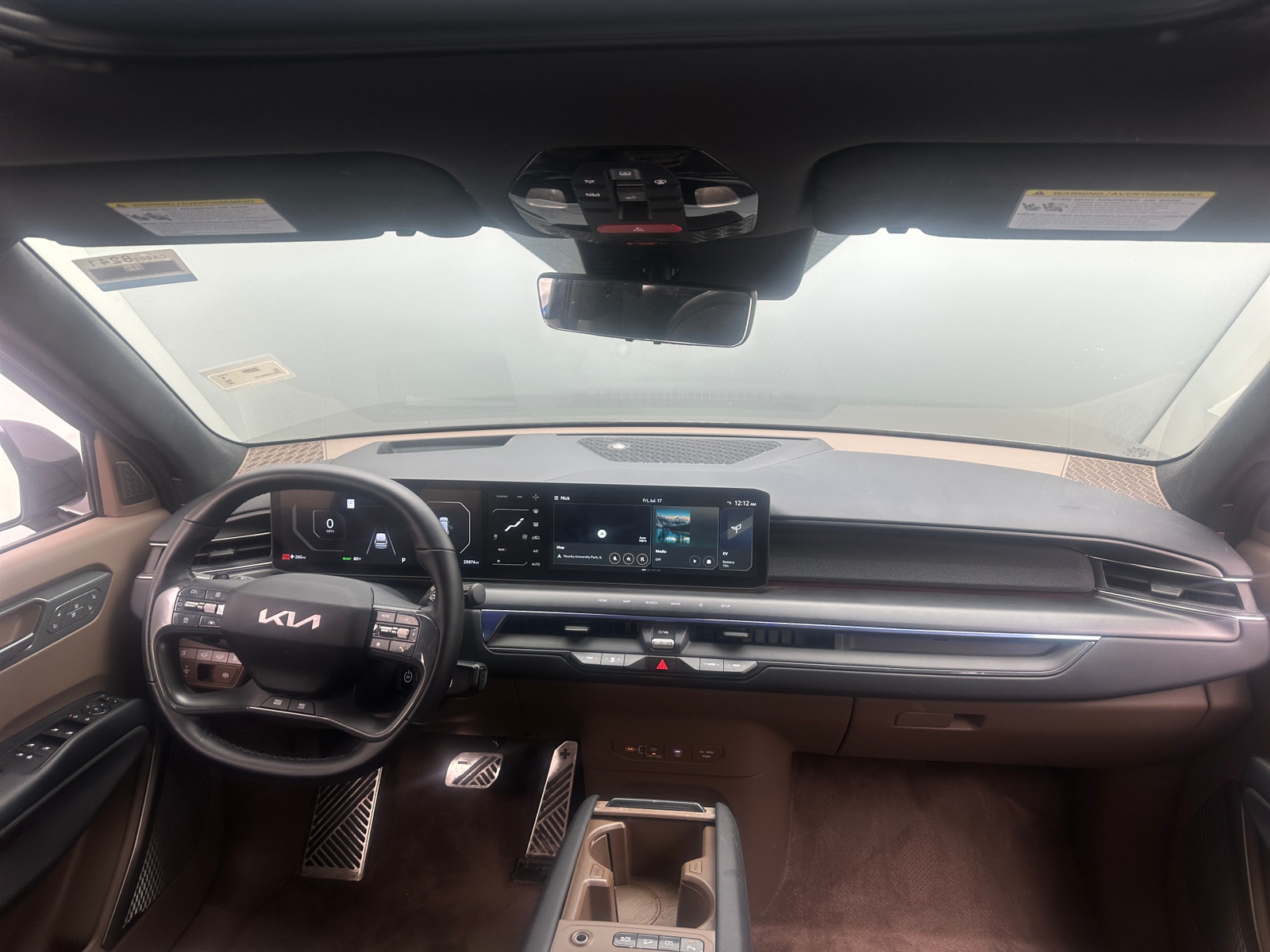 Thumbnail: 2024 Kia EV9 - 2