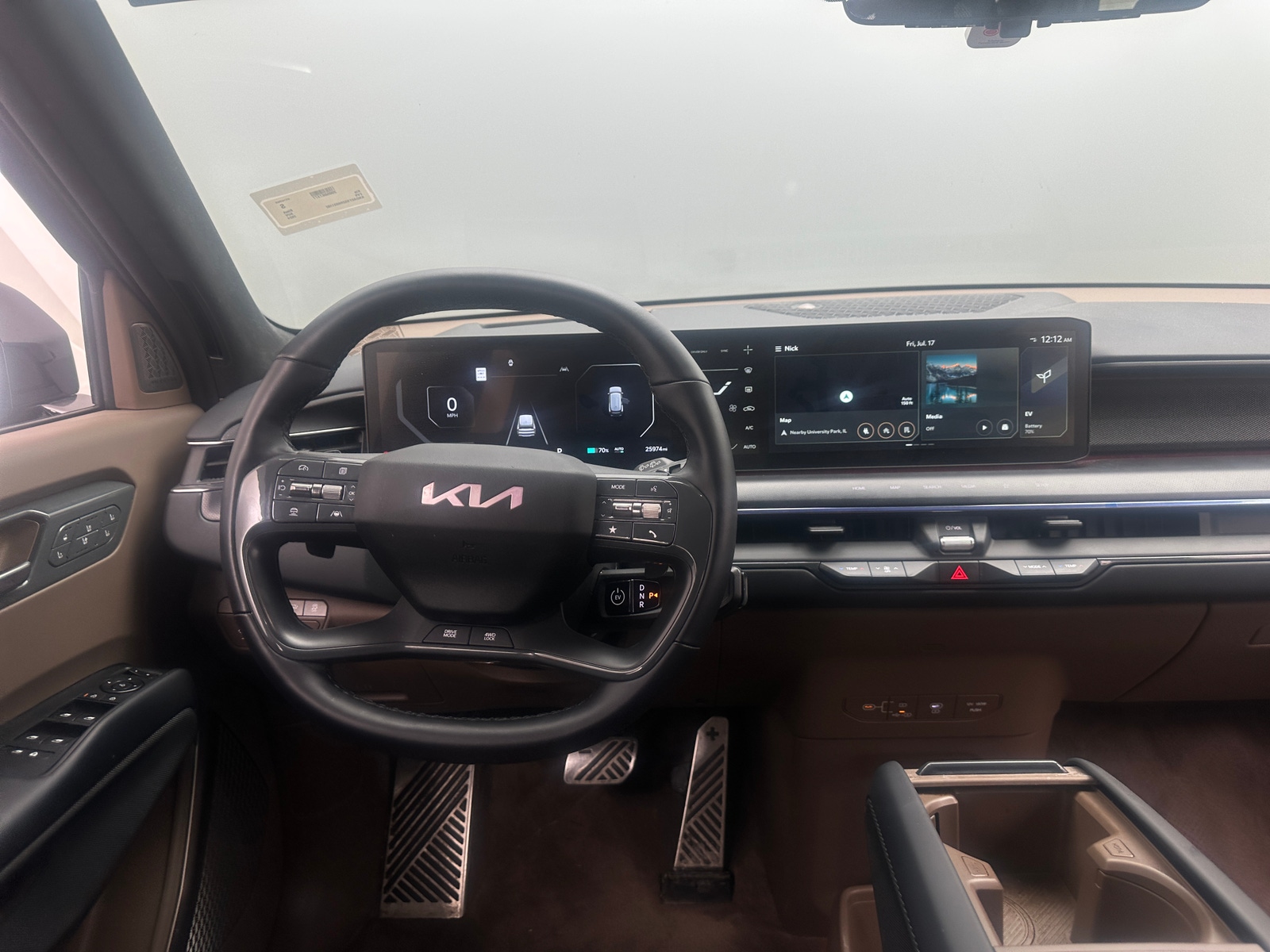 Thumbnail: 2024 Kia EV9 - 4
