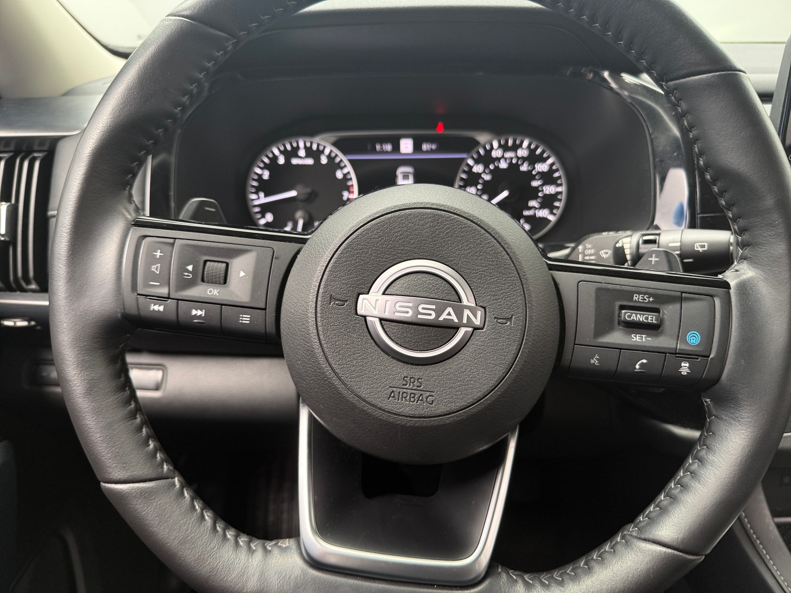 Thumbnail: 2024 Nissan Pathfinder - 4