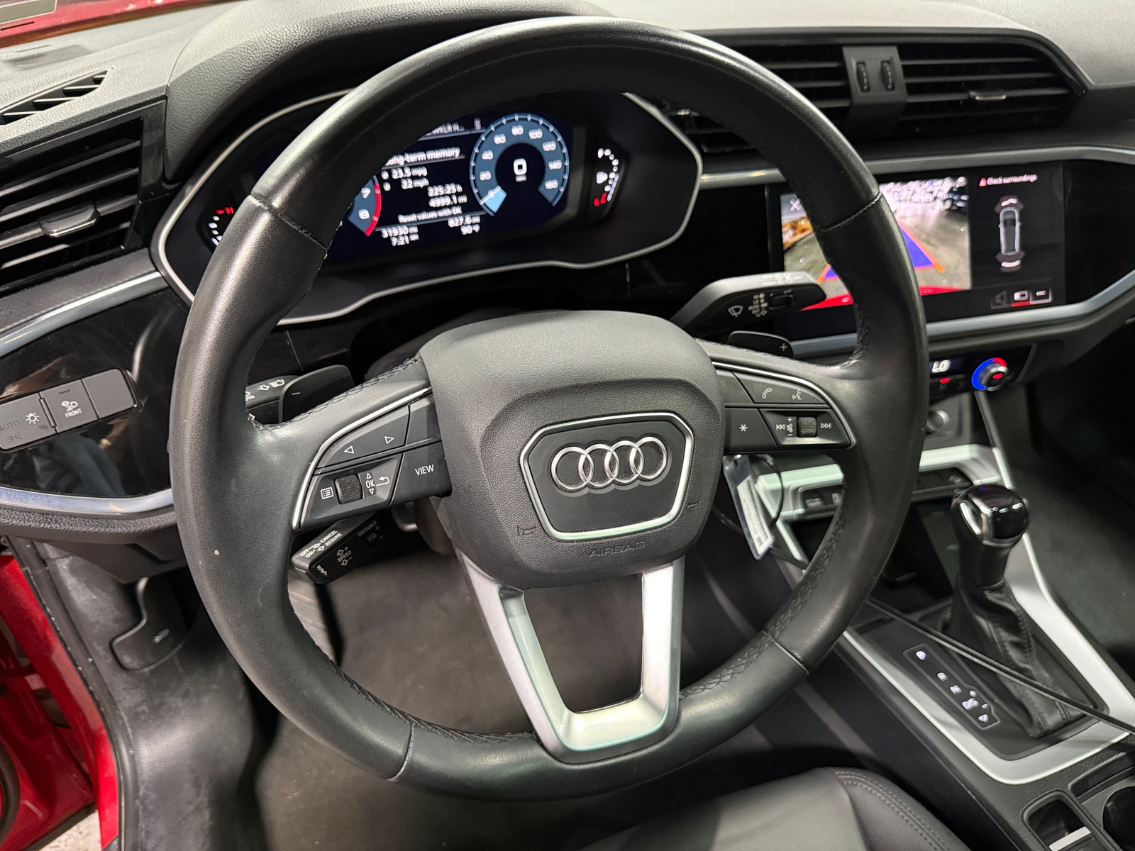 Thumbnail: 2025 Audi Q3 - 4