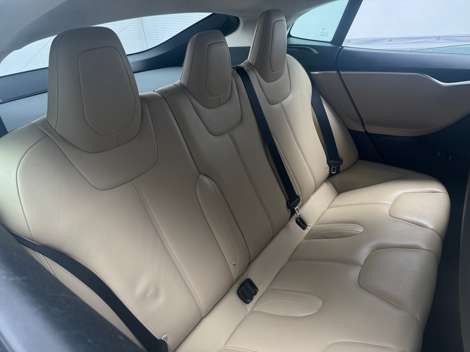 Thumbnail: 2017 Tesla Model S - 5