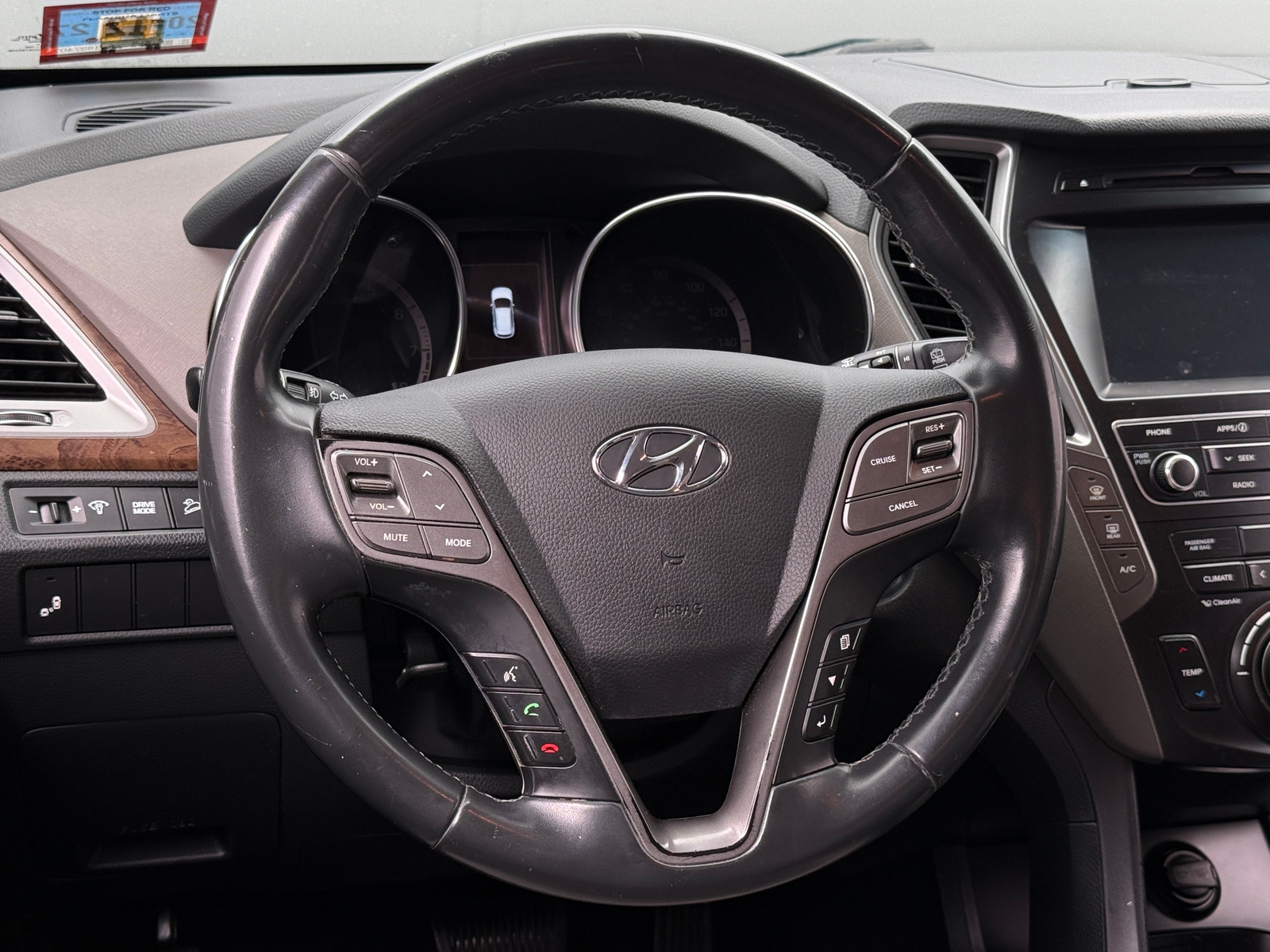 Thumbnail: 2019 Hyundai Santa Fe - 4