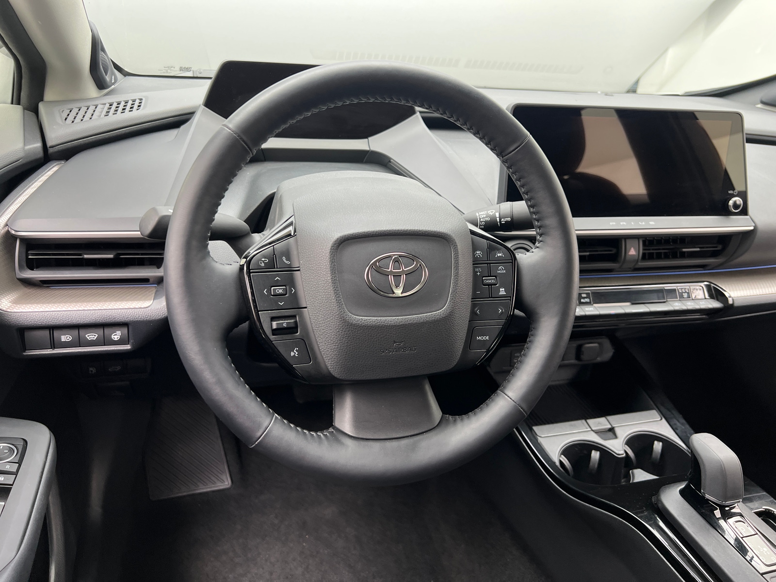 Thumbnail: 2024 Toyota Prius - 5
