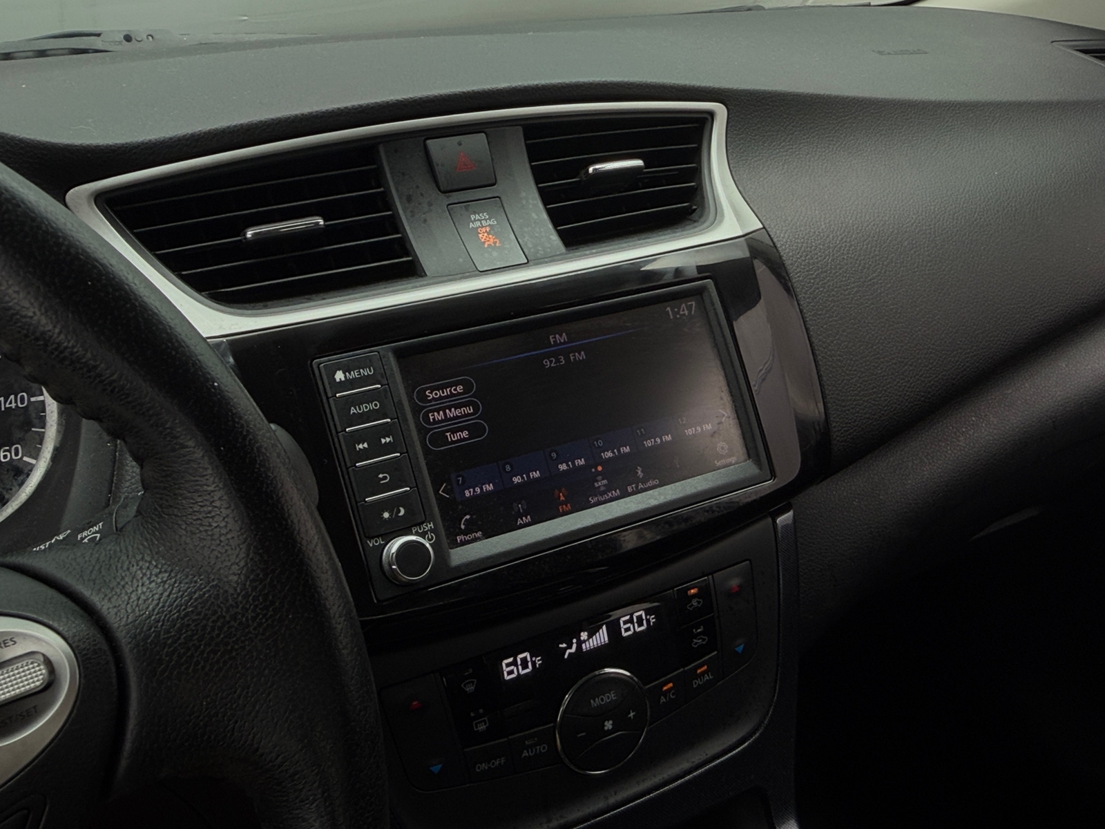 Thumbnail: 2019 Nissan Sentra - 4