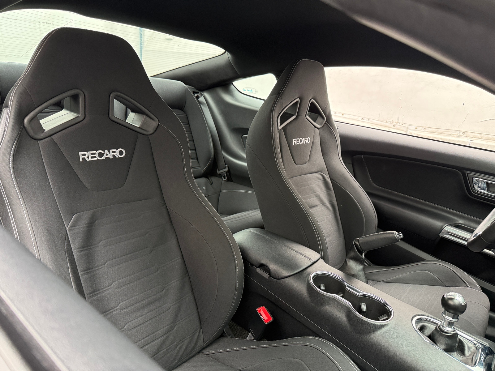 Thumbnail: 2017 Ford Mustang - 2