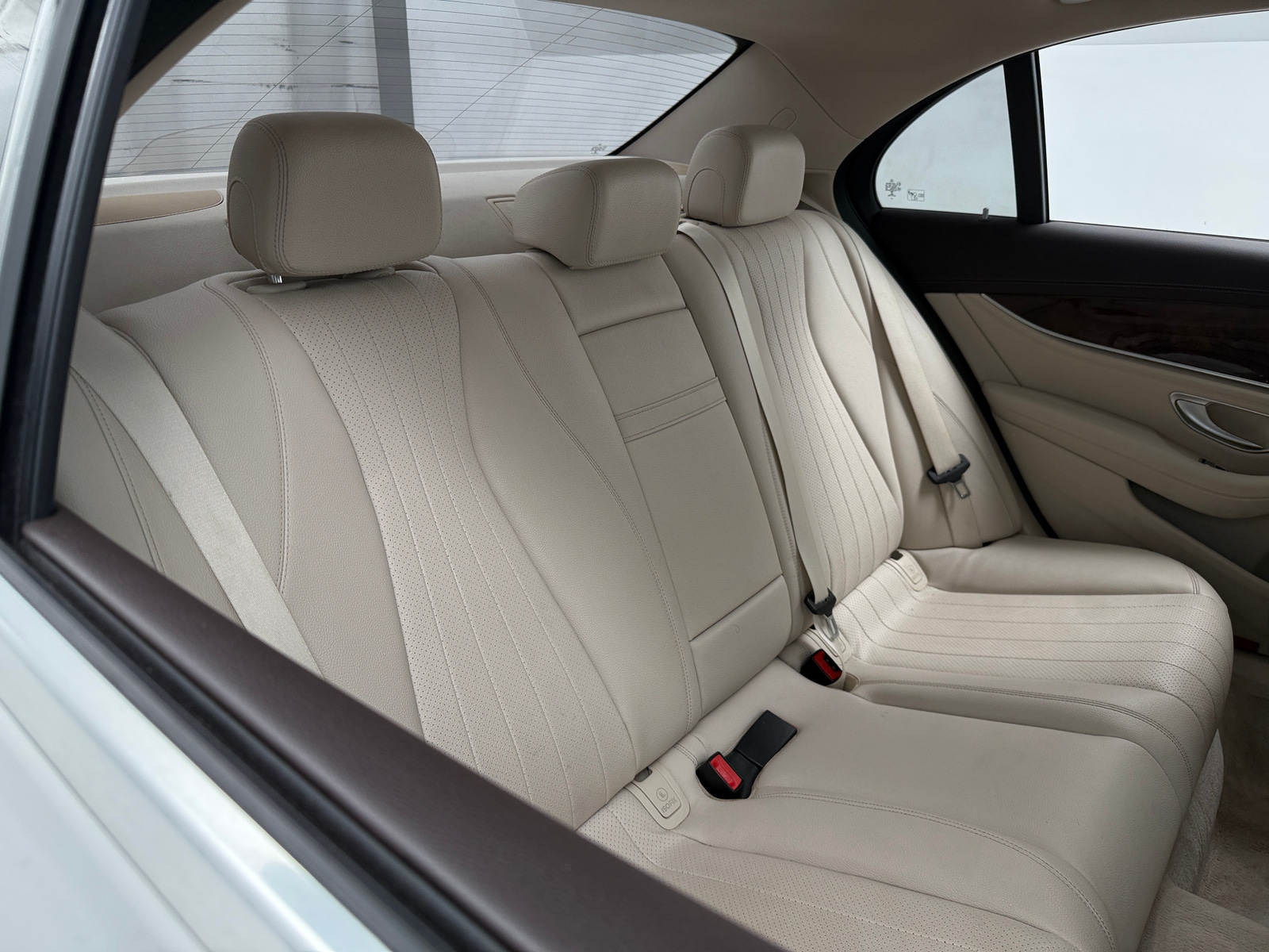 Thumbnail: 2017 Mercedes-Benz E-Class - 5