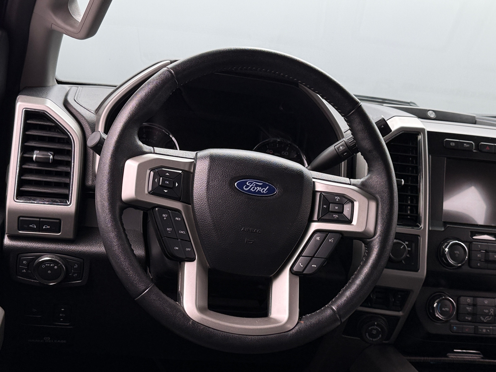 Thumbnail: 2020 Ford Econoline - 4