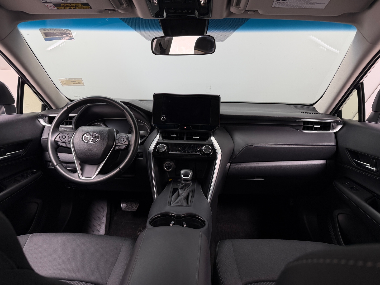 Thumbnail: 2024 Toyota Venza - 3