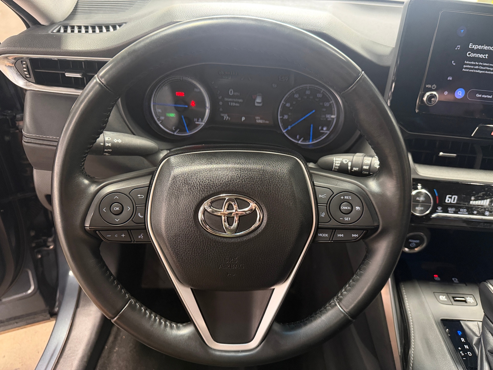 Thumbnail: 2024 Toyota Venza - 5