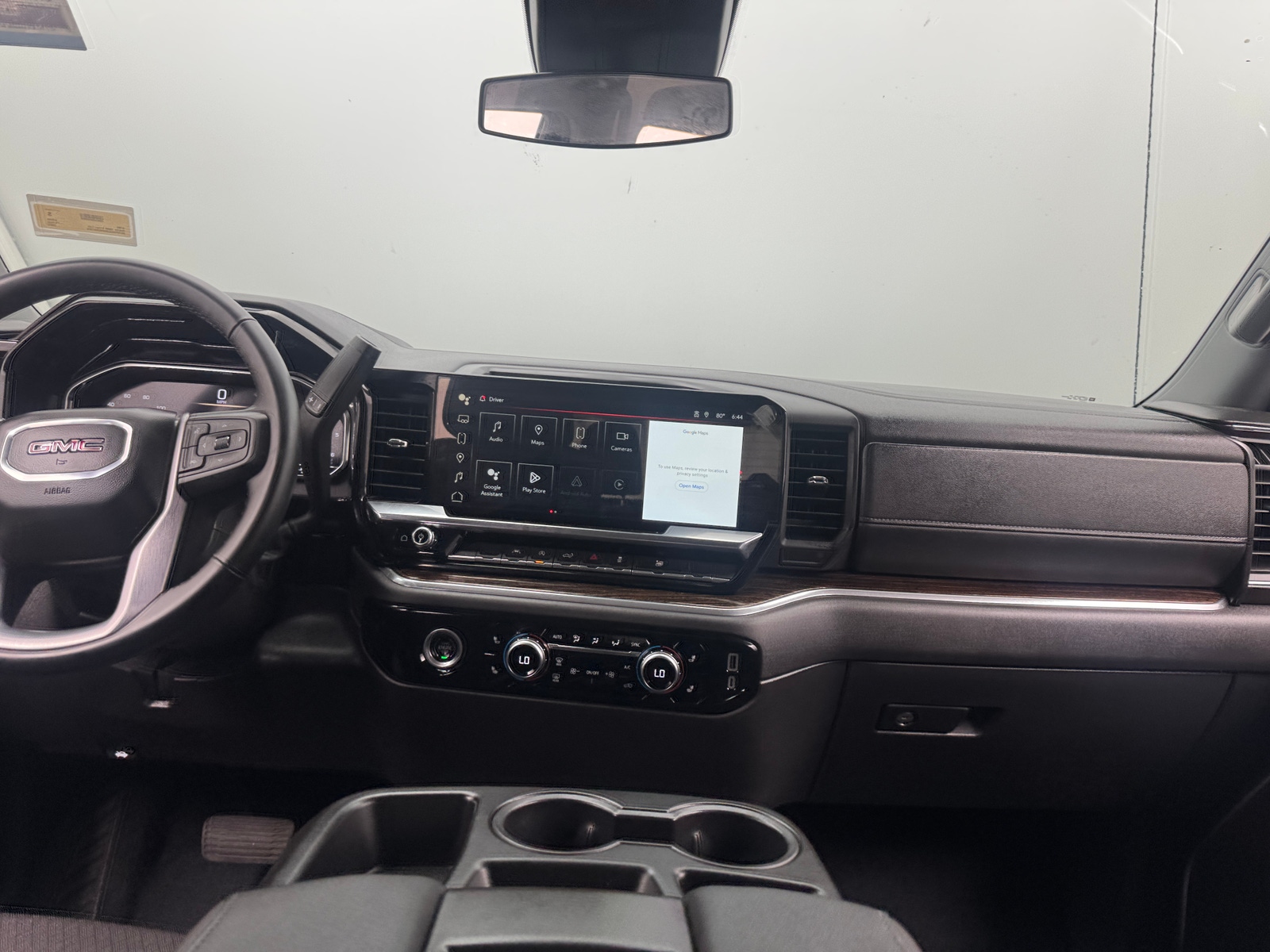 Thumbnail: 2024 GMC Sierra 1500 - 3