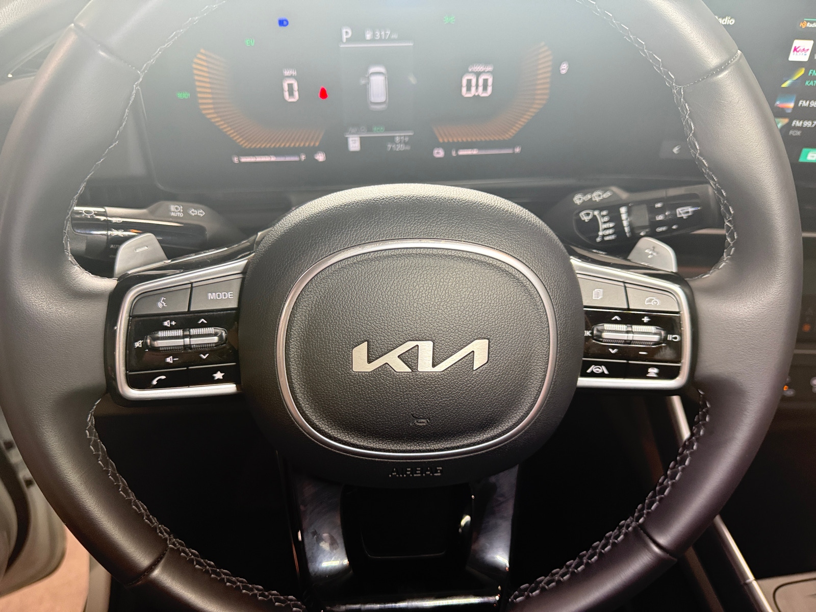 Thumbnail: 2026 Kia Carnival - 4