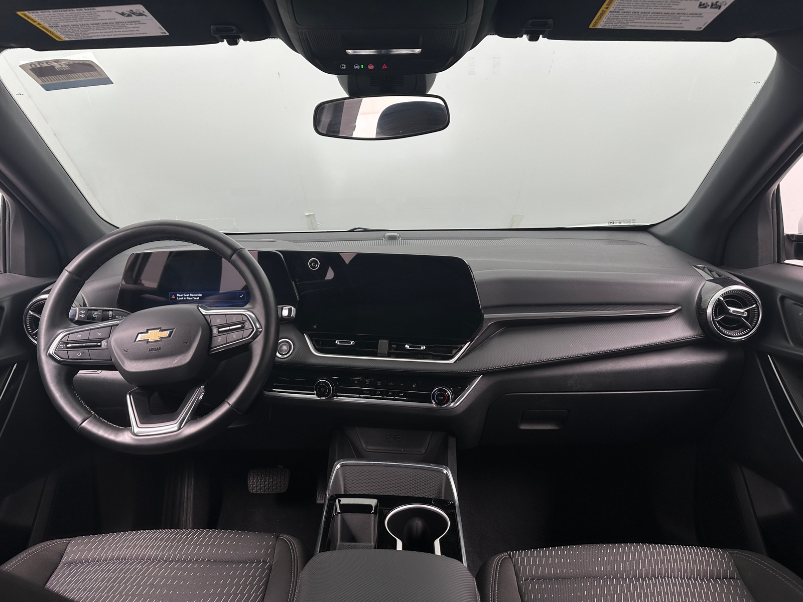 Thumbnail: 2025 Chevrolet Equinox - 3