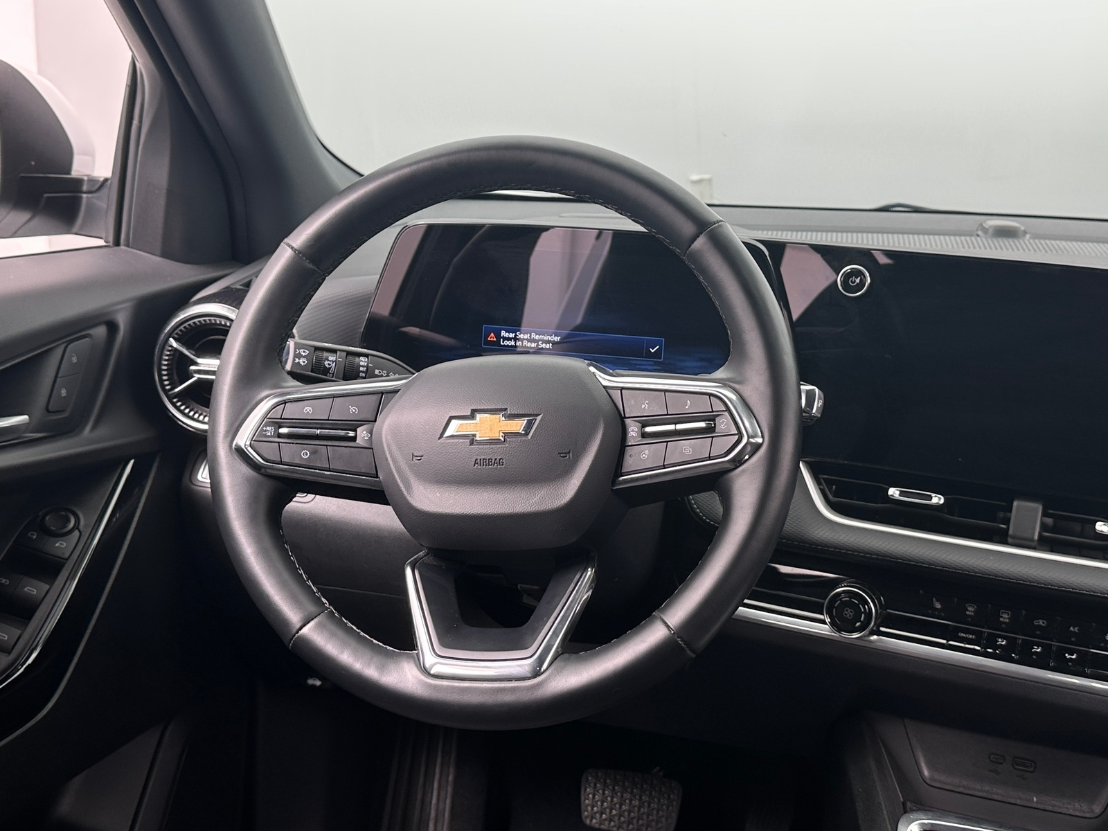 Thumbnail: 2025 Chevrolet Equinox - 5