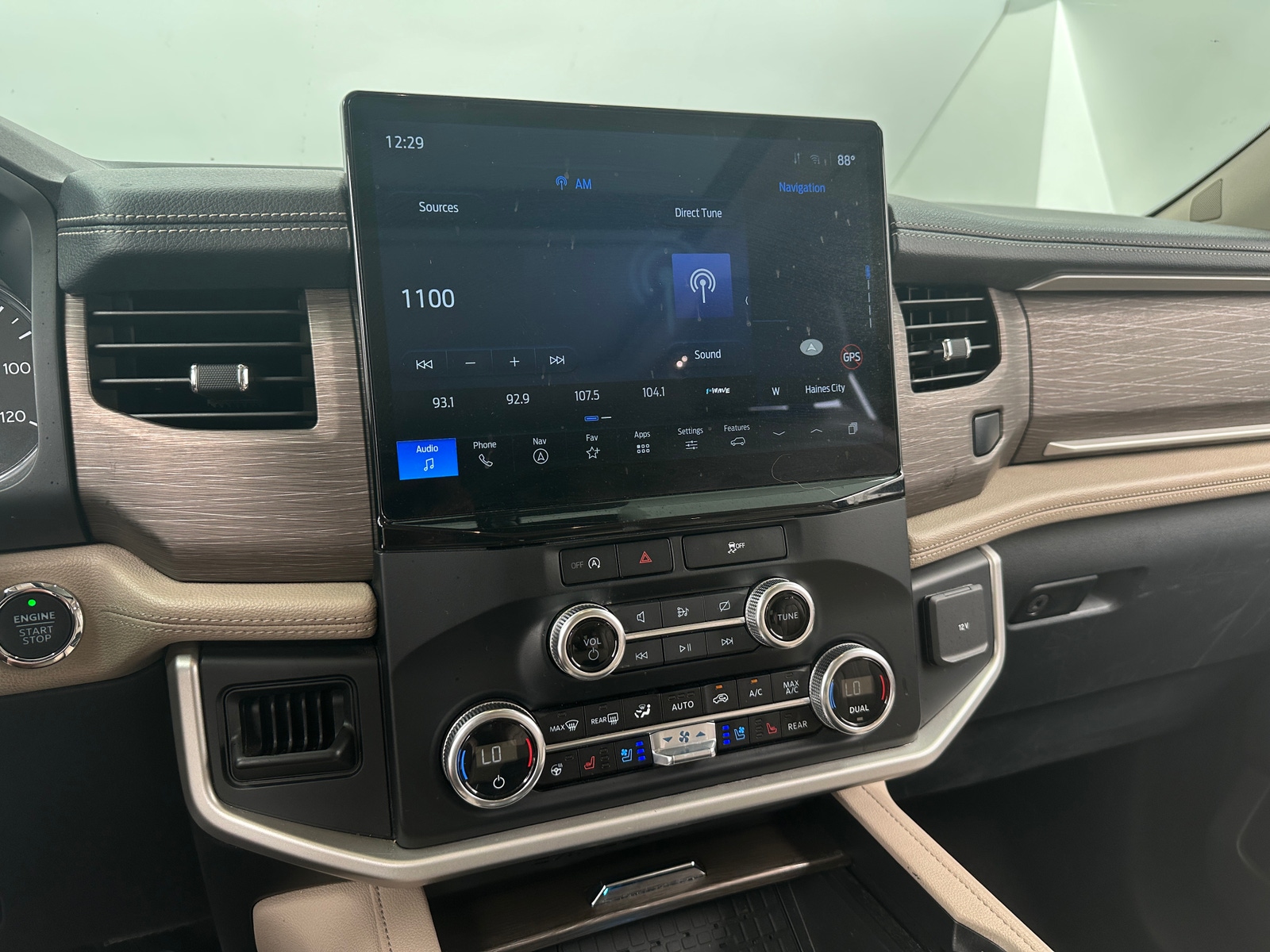 Thumbnail: 2024 Ford Expedition - 3