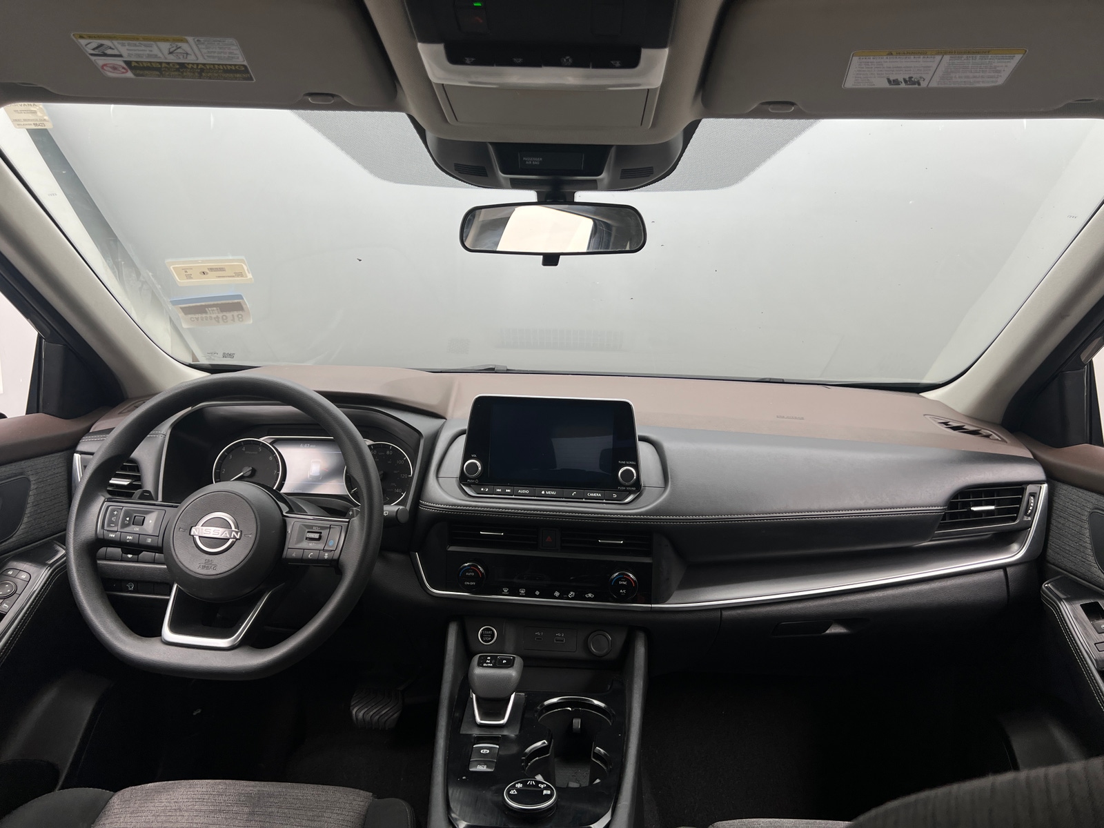 Thumbnail: 2023 Nissan Rogue - 3