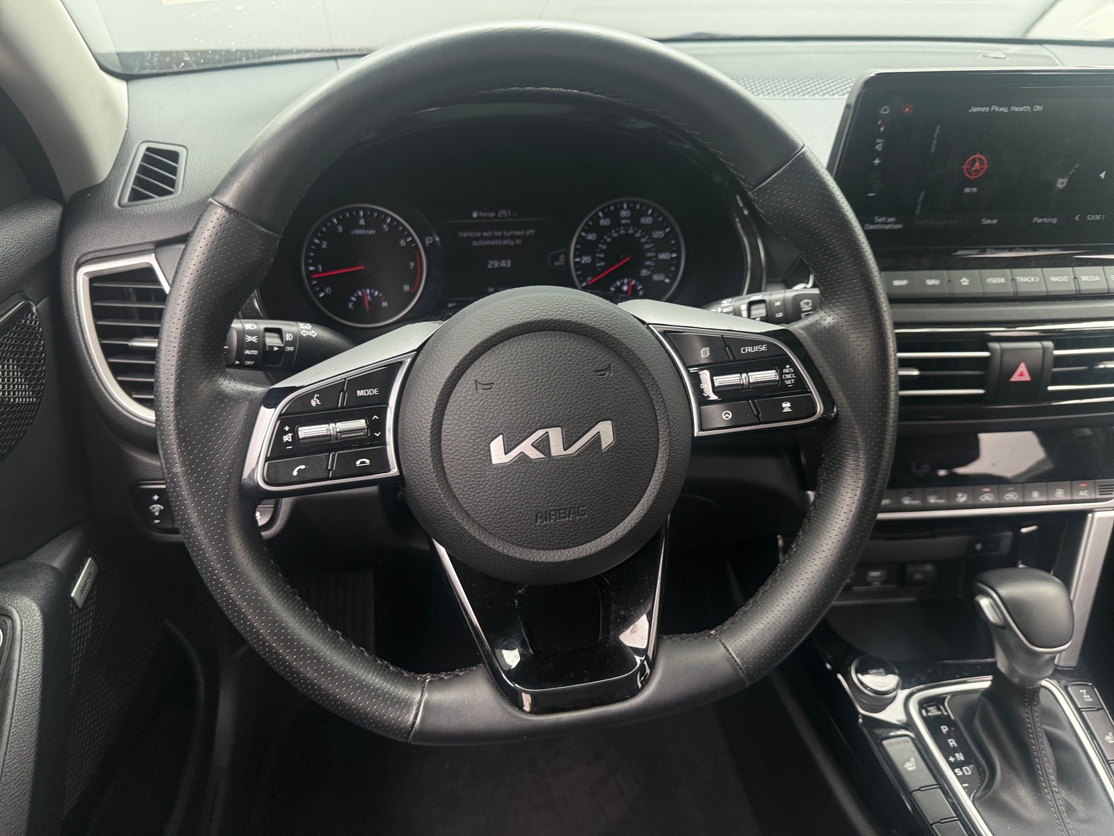 Thumbnail: 2022 Kia Seltos - 4
