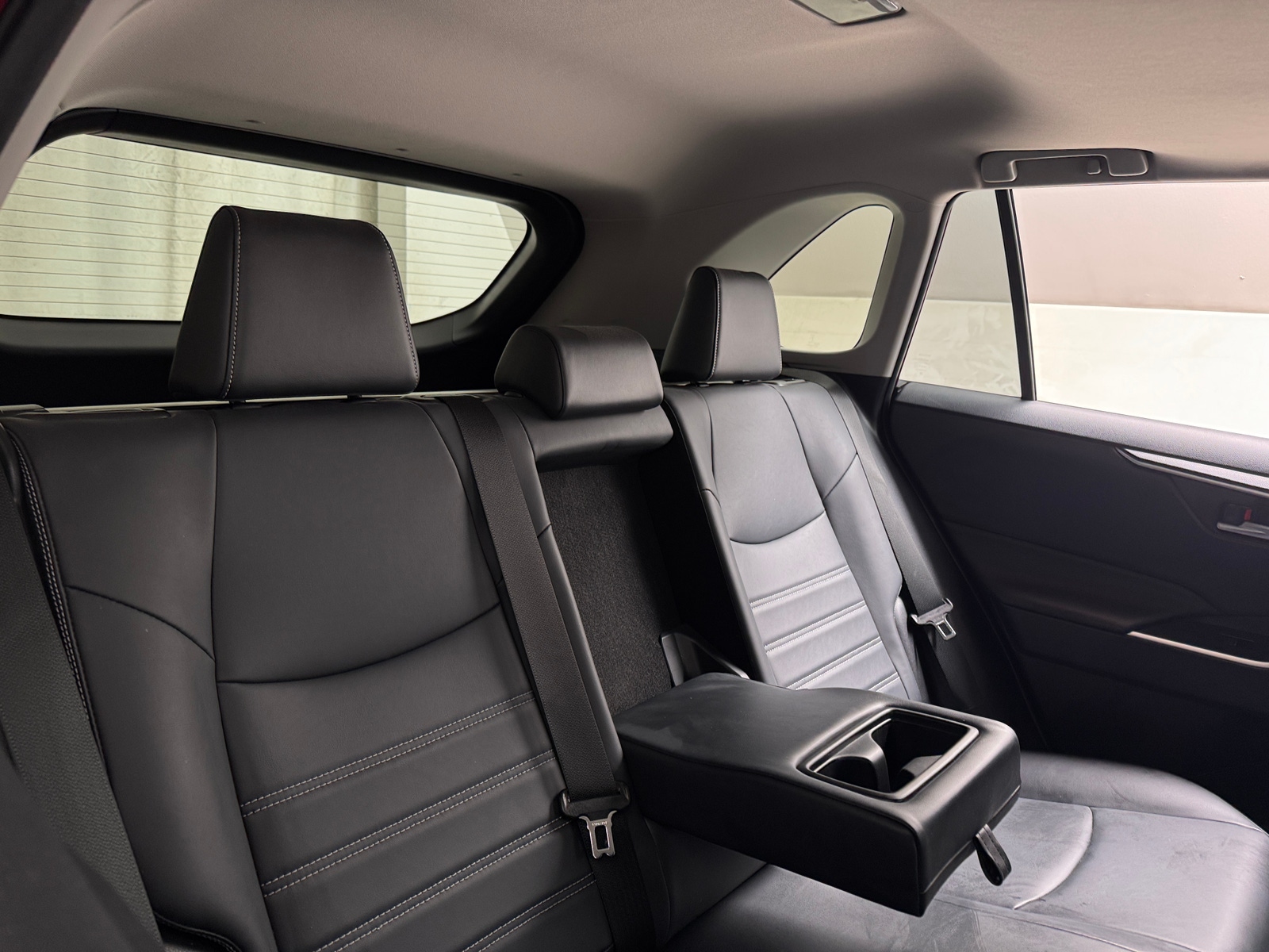 Thumbnail: 2019 Toyota RAV4 - 5