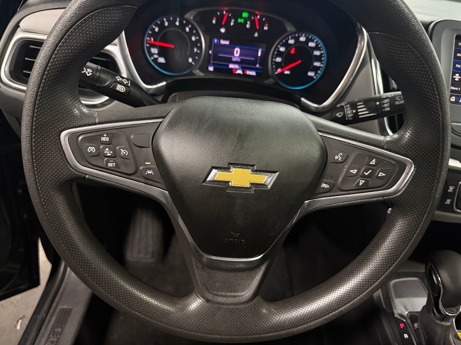 Thumbnail: 2022 Chevrolet Equinox - 5