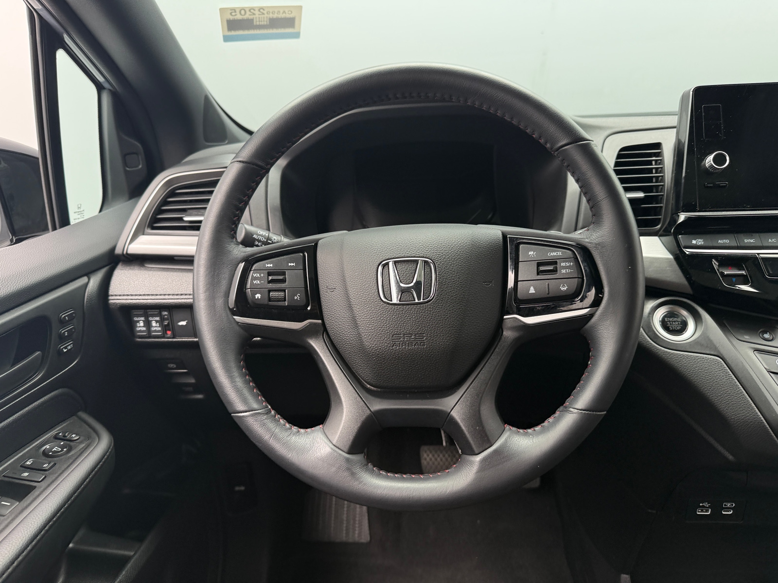 Thumbnail: 2025 Honda Odyssey - 4