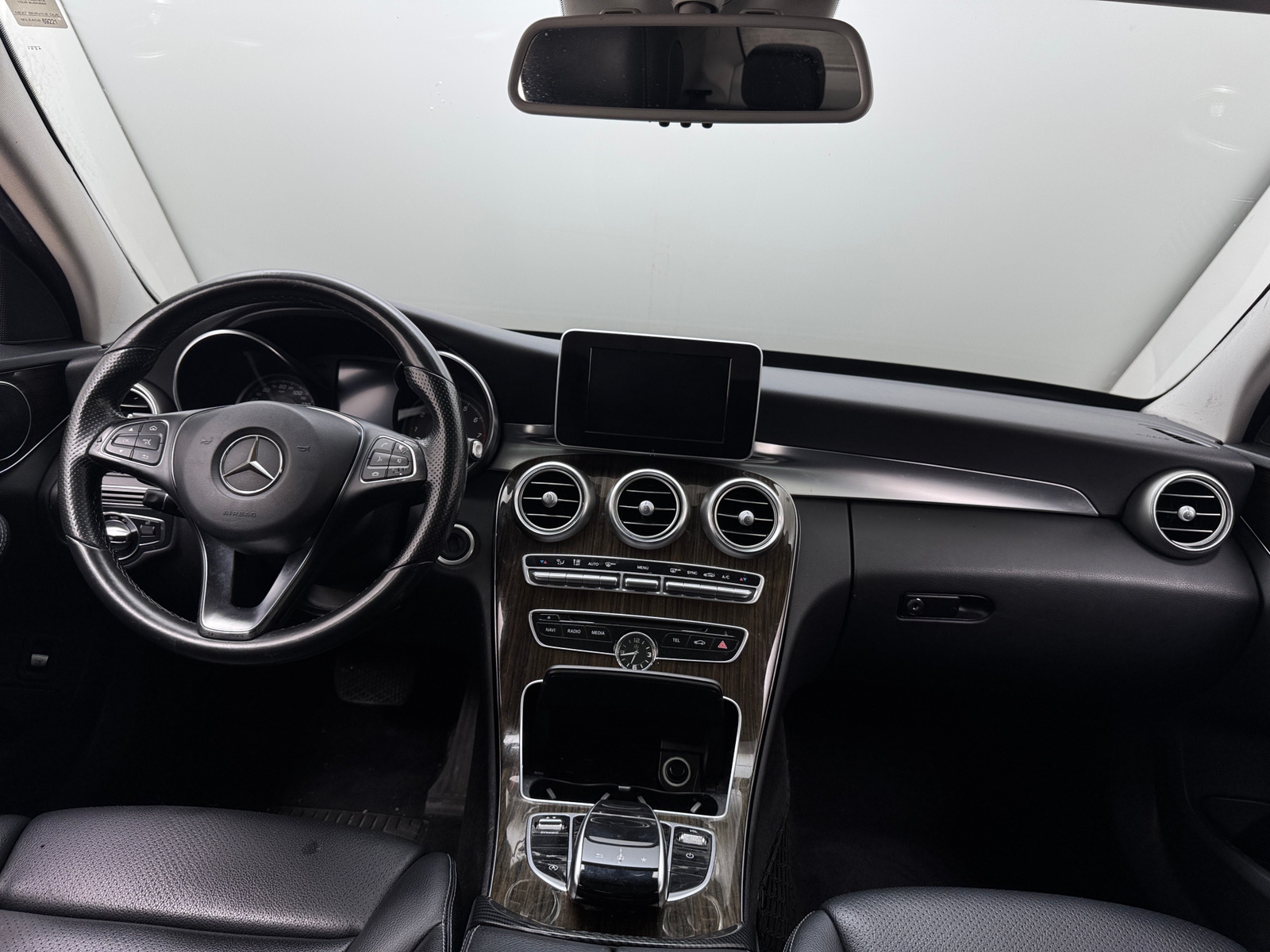 Thumbnail: 2016 Mercedes-Benz C-Class - 2