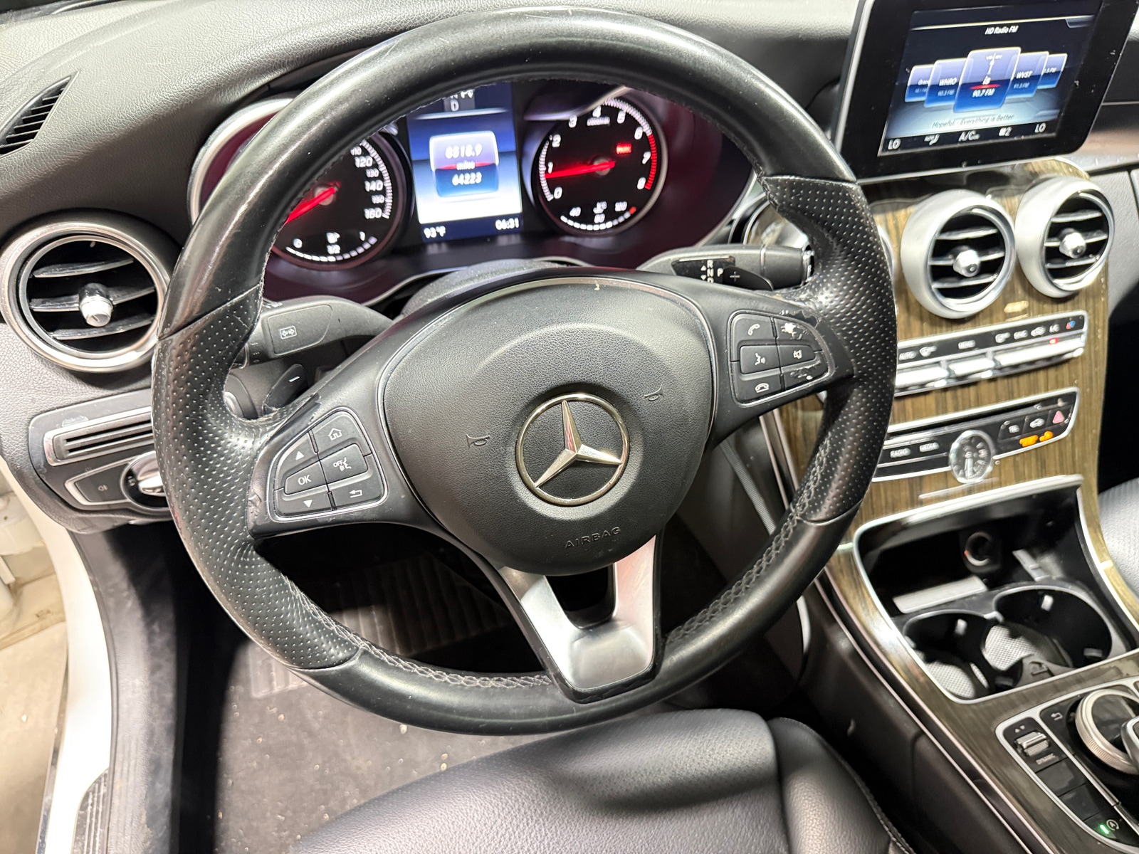 Thumbnail: 2016 Mercedes-Benz C-Class - 4