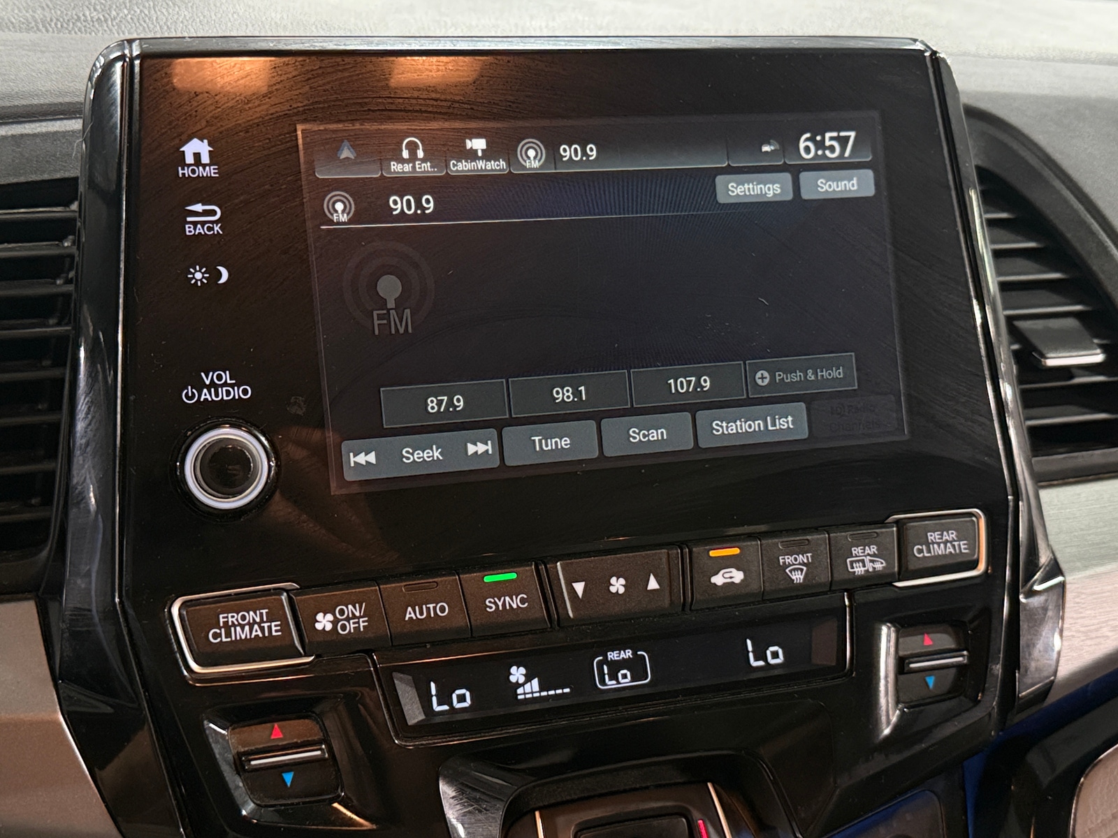 Thumbnail: 2018 Honda Odyssey - 3