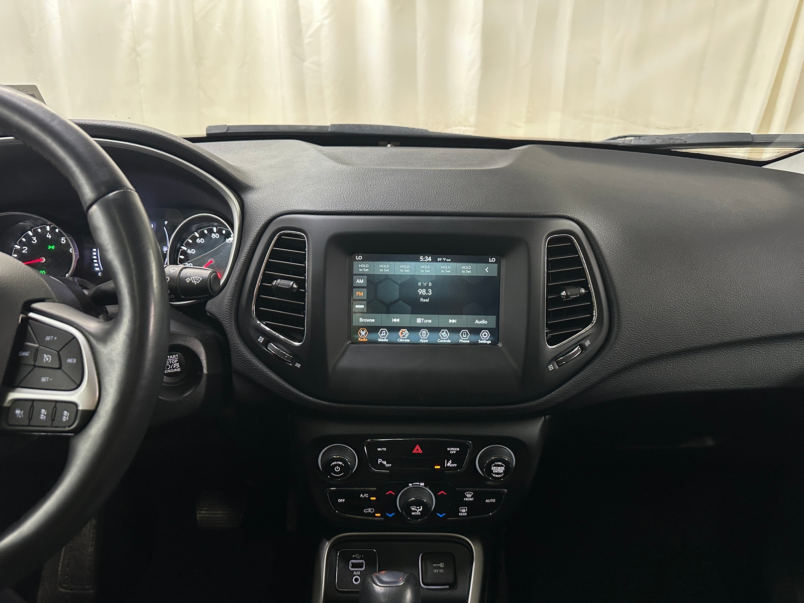 Thumbnail: 2020 Jeep Compass - 4