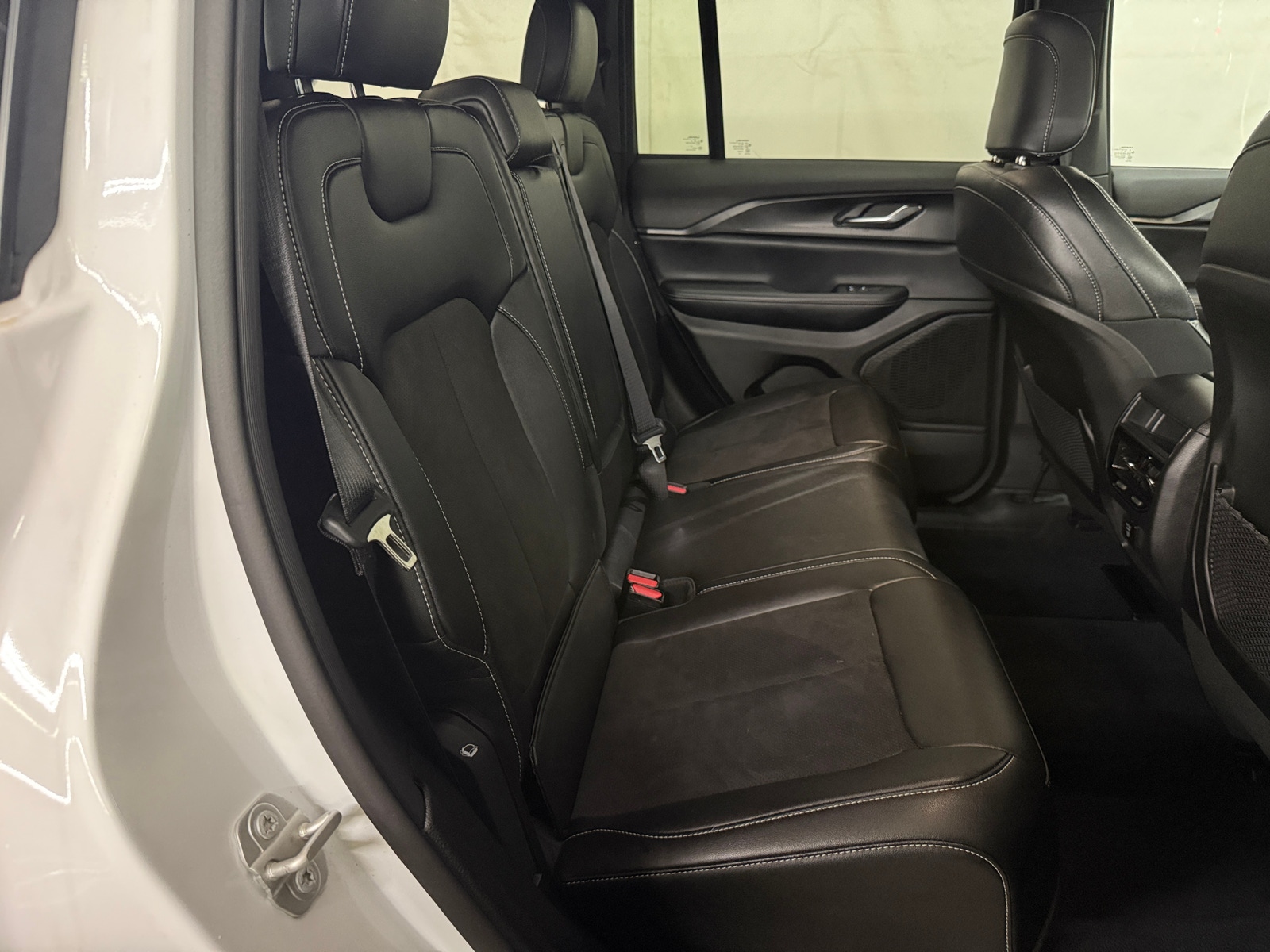 Thumbnail: 2024 Jeep Grand Cherokee - 5
