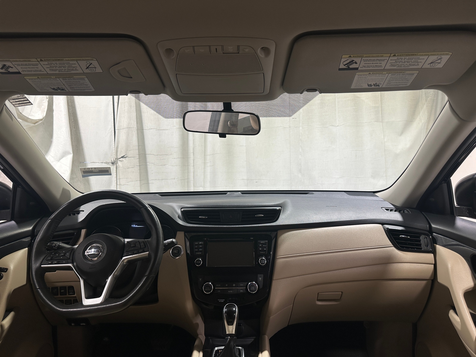 Thumbnail: 2017 Nissan Rogue - 3