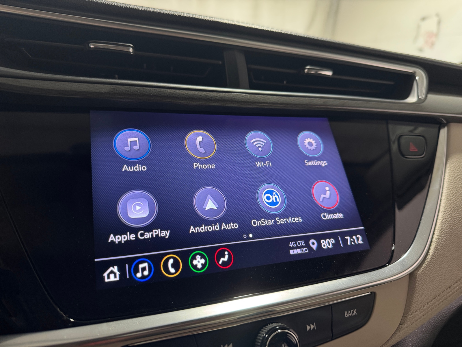 Thumbnail: 2022 Buick Encore GX - 3