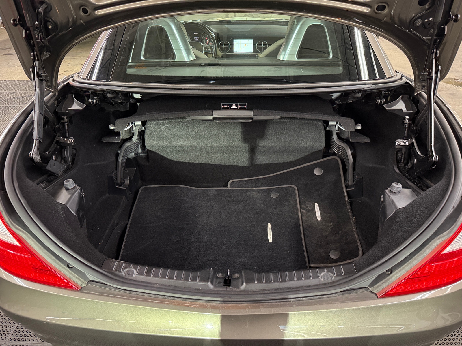 Thumbnail: 2015 Mercedes-Benz SLK - 5