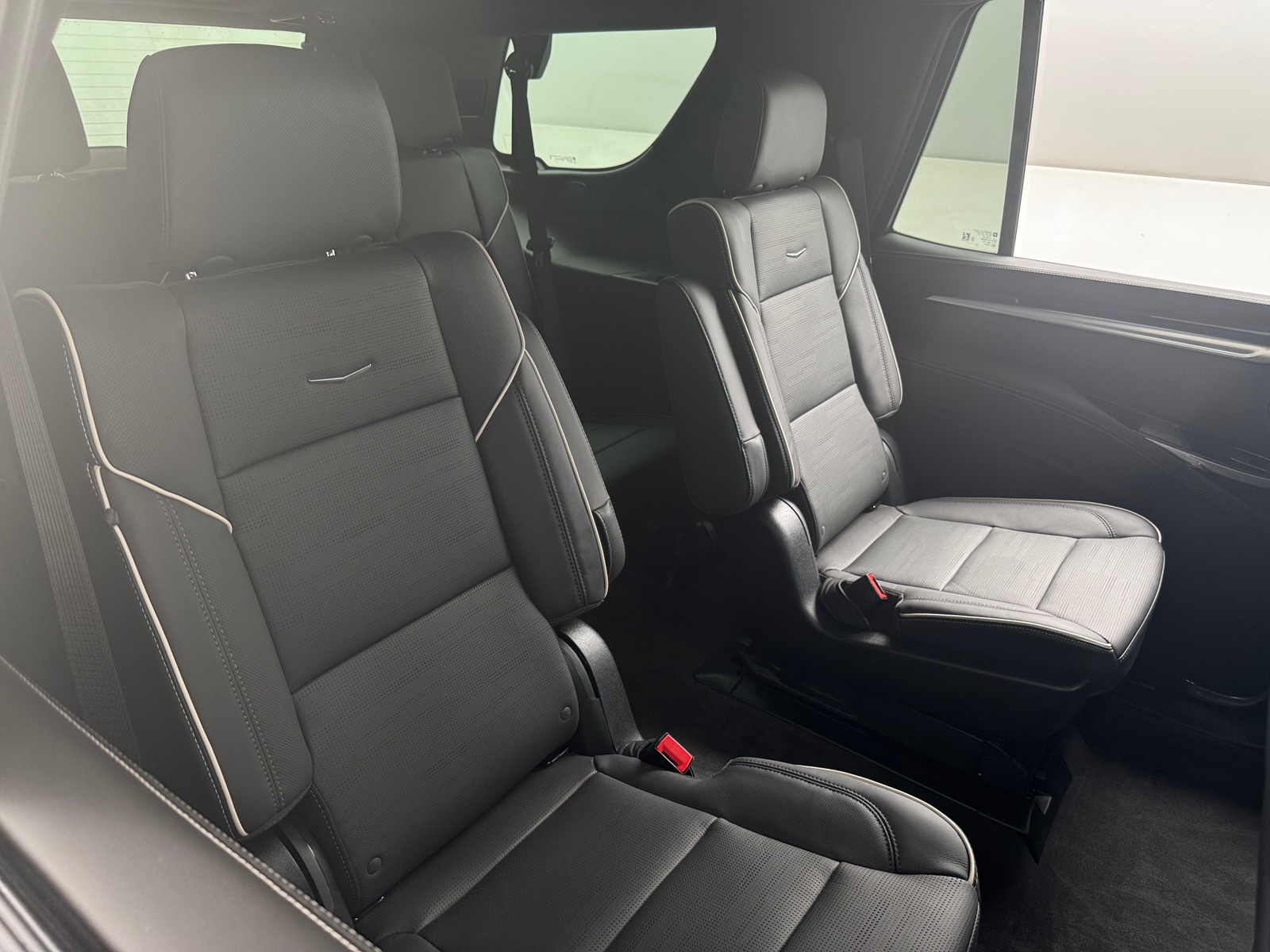 Thumbnail: 2025 Cadillac Escalade - 6