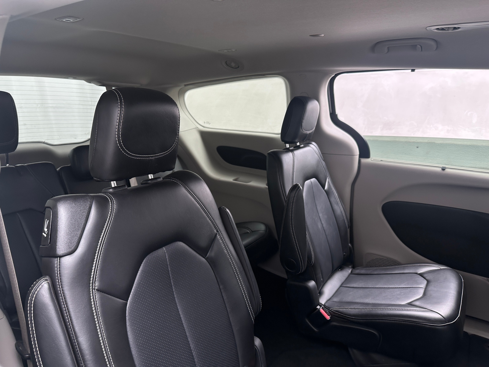 Thumbnail: 2024 Chrysler Pacifica - 5