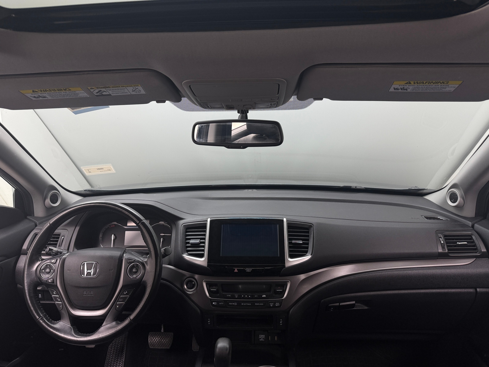 Thumbnail: 2016 Honda Pilot - 2