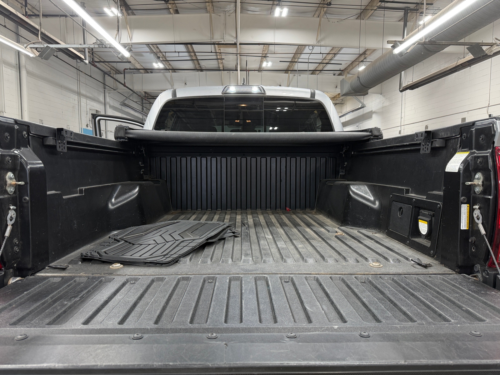 Thumbnail: 2019 Toyota Tacoma - 7