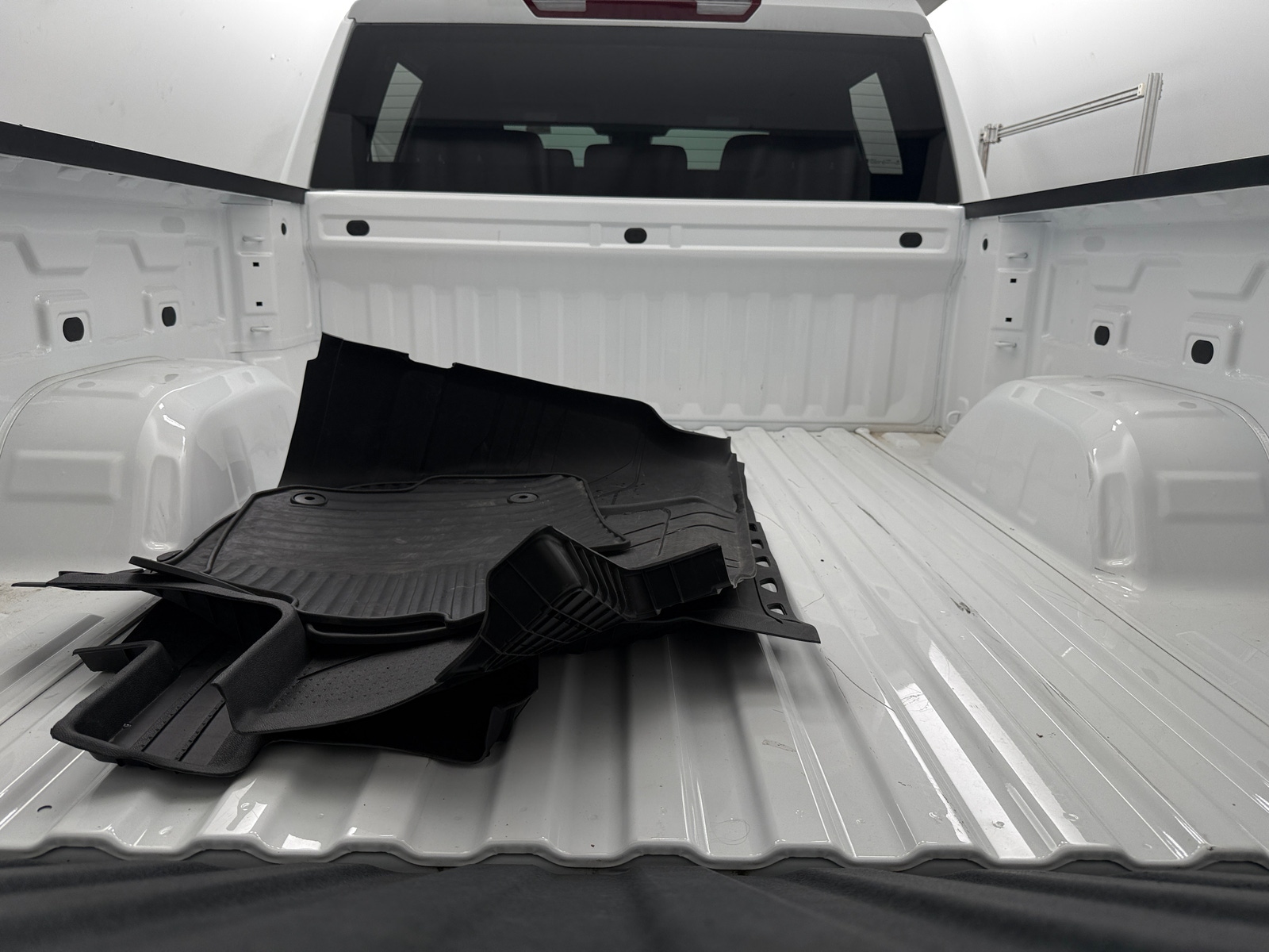 Thumbnail: 2024 Chevrolet Silverado 1500 - 7
