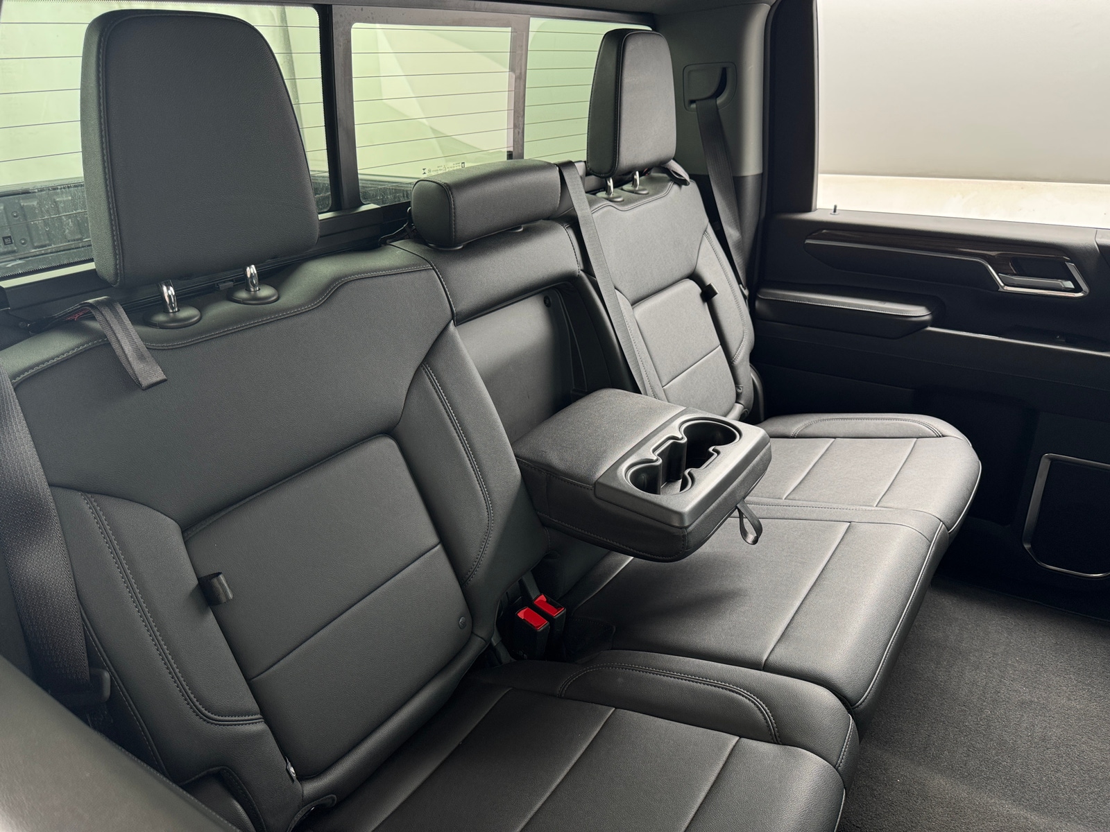 Thumbnail: 2024 Chevrolet Silverado 2500 - 5