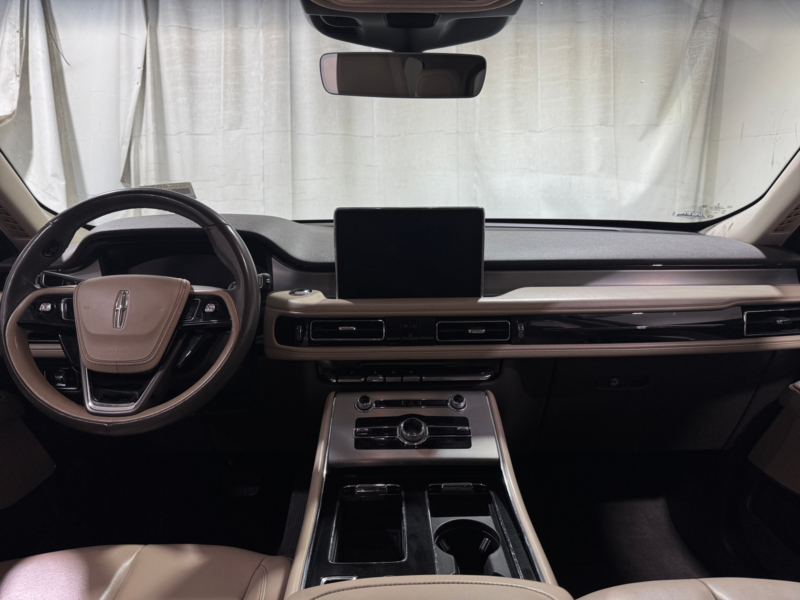 Thumbnail: 2021 Lincoln Aviator - 2