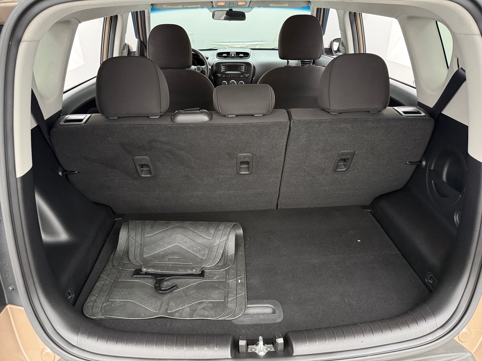 Thumbnail: 2016 Kia Soul - 7