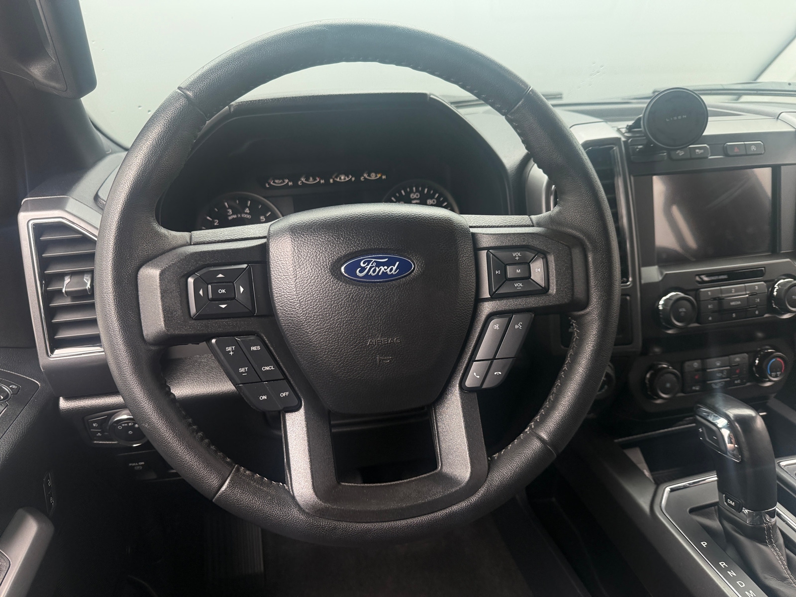 Thumbnail: 2020 Ford Econoline - 5