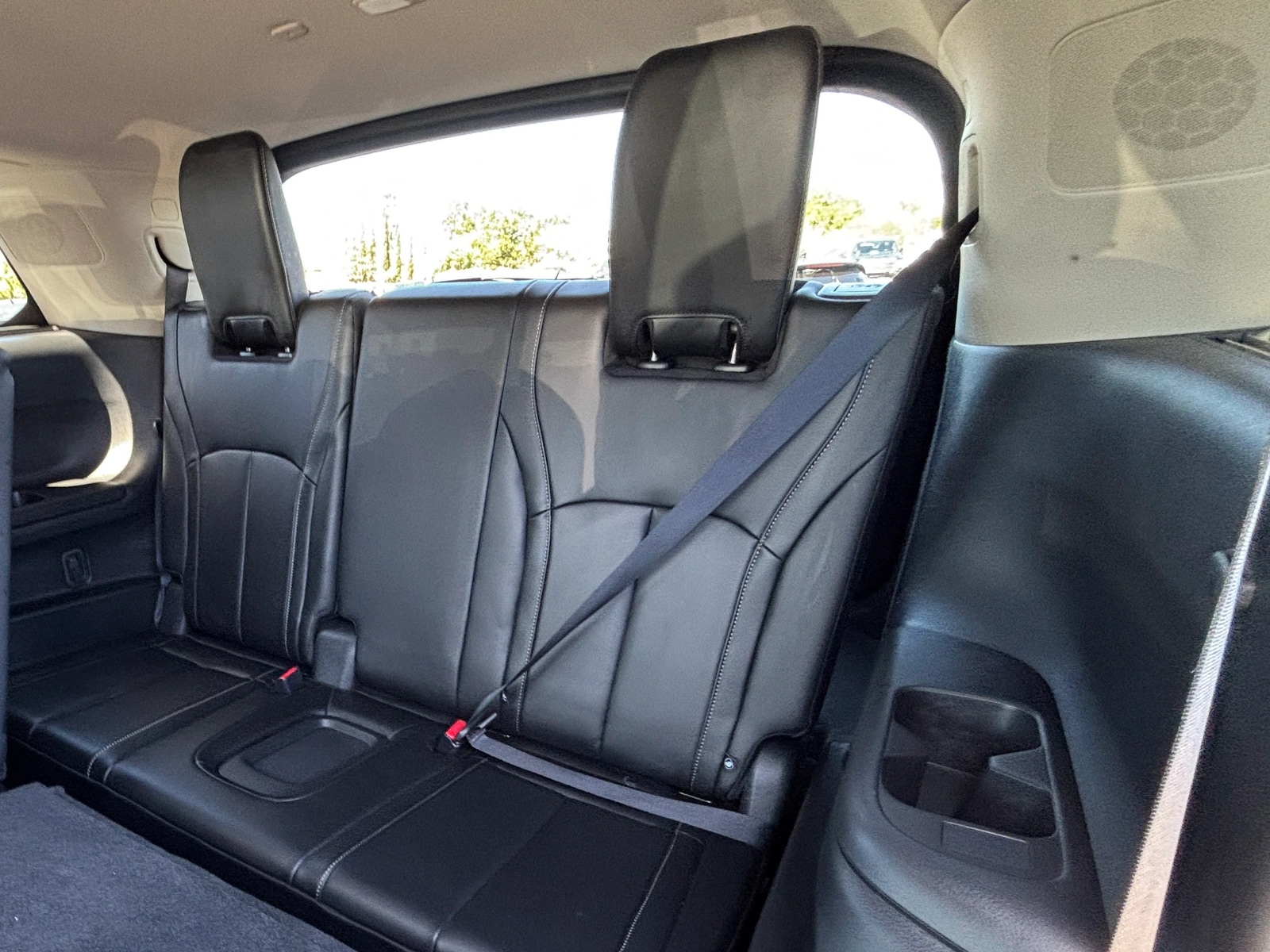 Thumbnail: 2026 INFINITI QX60 - 6