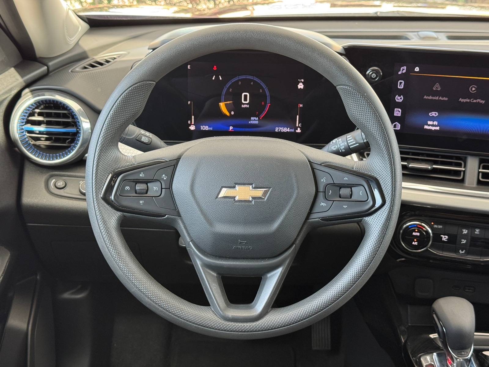 Thumbnail: 2025 Chevrolet Trax - 5
