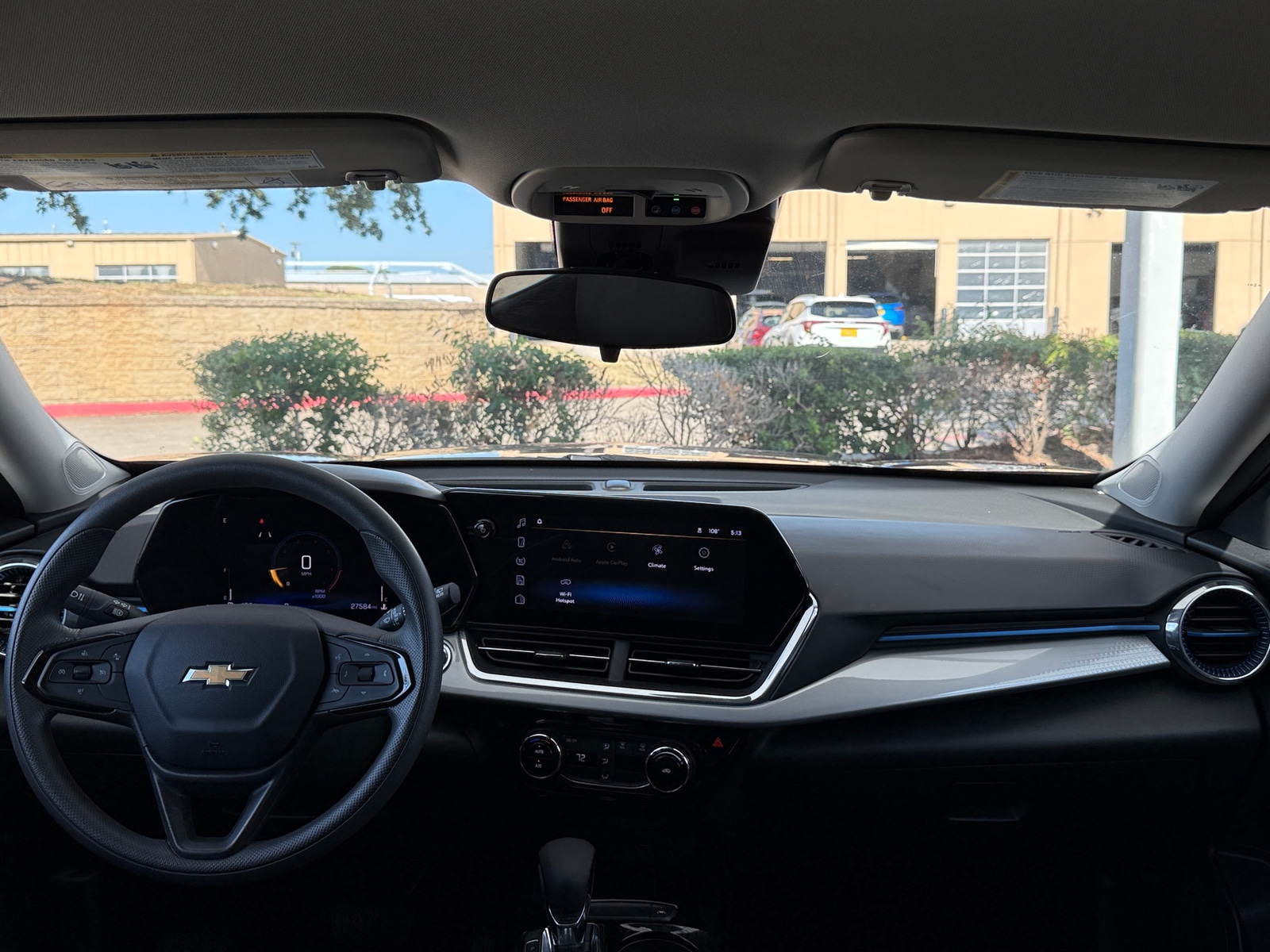 Thumbnail: 2025 Chevrolet Trax - 3
