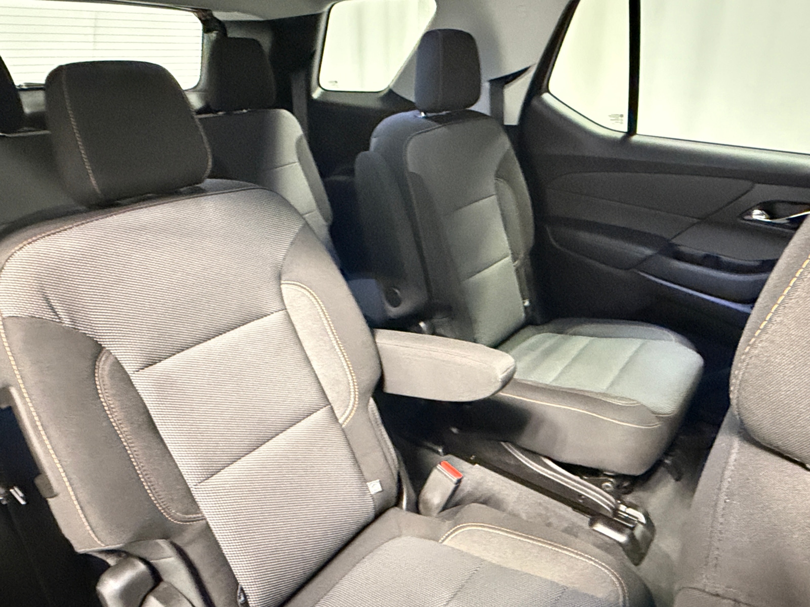 Thumbnail: 2018 Chevrolet Traverse - 6