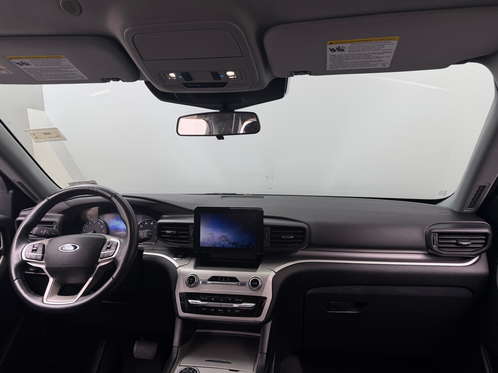 Thumbnail: 2022 Ford Explorer - 3