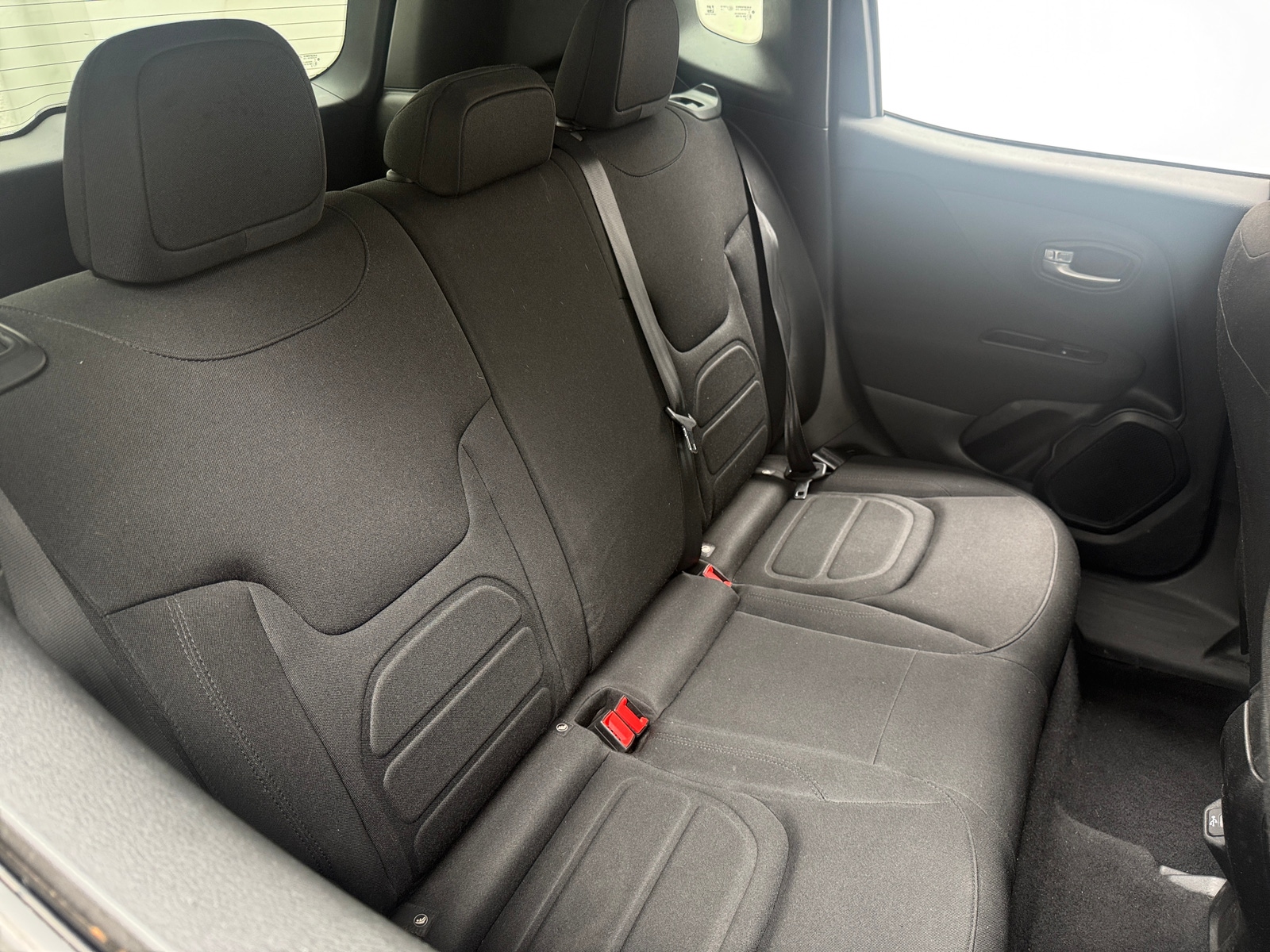 Thumbnail: 2019 Jeep Renegade - 6